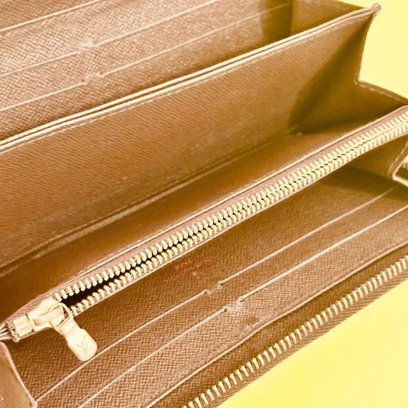 Louis Vuitton Damier zippy wallet - Picture 5 of 13